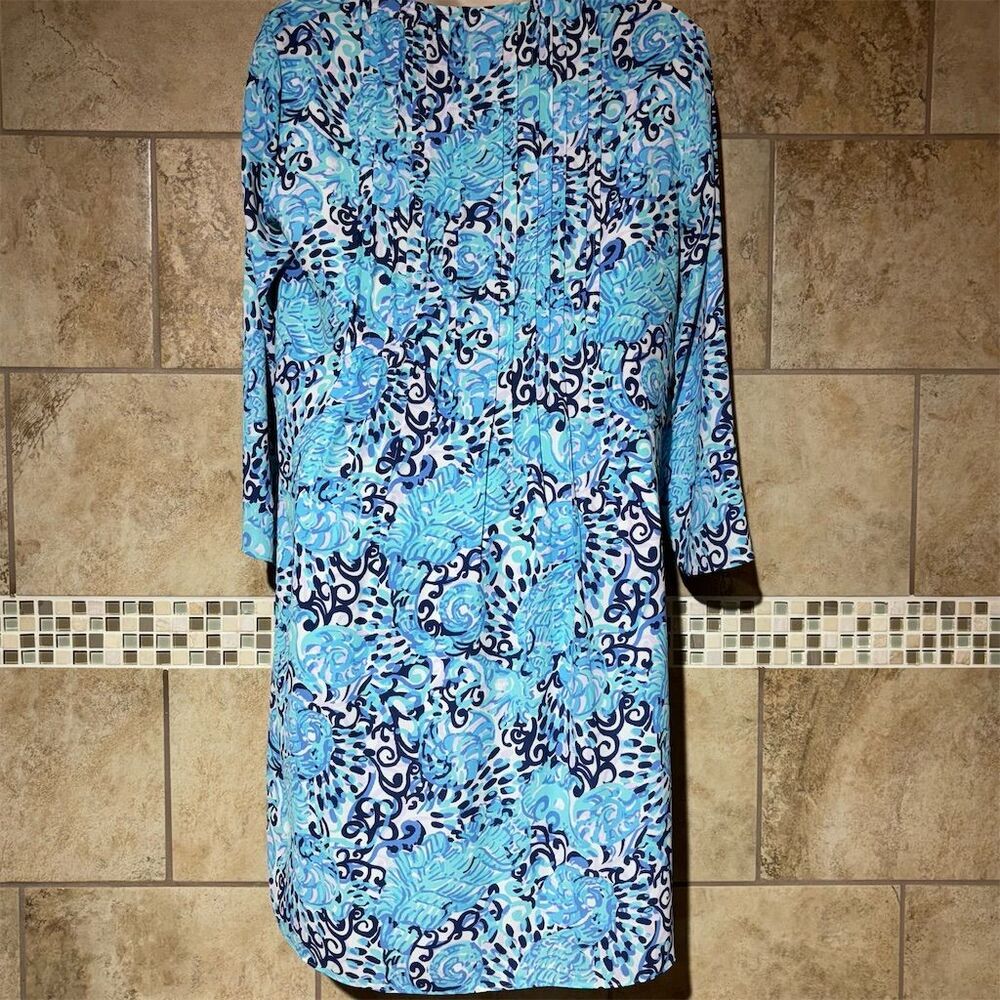 Lilly Pulitzer Marilina Tunic Dress in Blue Haven Raising Shell print XS - Picture 2 of 6